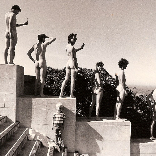 Let's Get Naked - 'Chimps' -  192.mp3 (audio mpeg Object)