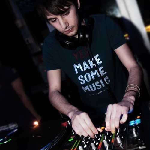 Simon Auditore - Playground (Promo)