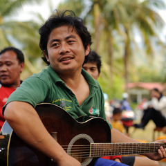 130 - Lao Weekend Party