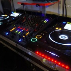 DJ Mixes (Live sets or Guest feature-sets)
