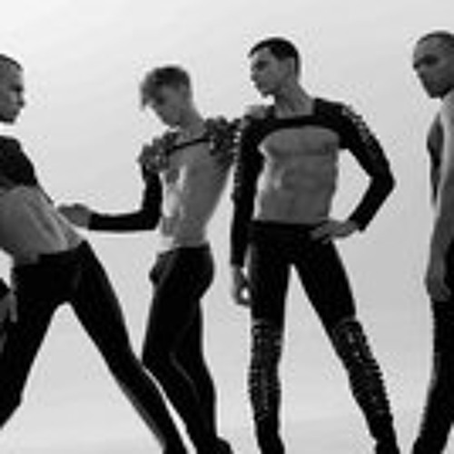 KAZAKY - LOVE IN THE MIDDLE