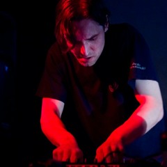 Tracks and live sets