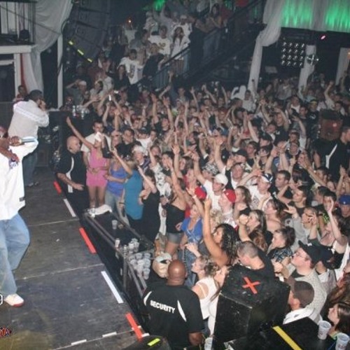 01 Made To Move Mountains - Main