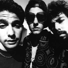 Sacre Ladies (Manateemann Edit) - Beastie Boys and Young Montana?