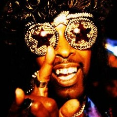 Lagoa 66 - Festa de Preto