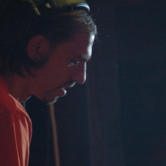 DJ Tarkan - No Smoking (January 6, 2010)