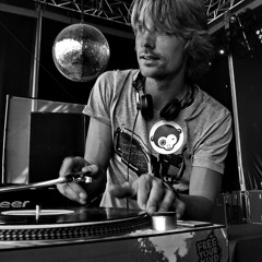 Bart Skils @ CirQ Venezia Italy