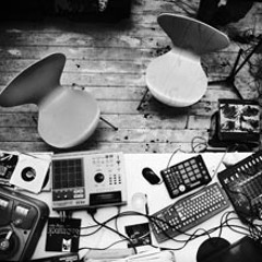 Hi-Hat Club Box Set Minimix (DJ Illiaz)