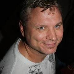 Vince Neil Interview