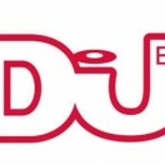 RR @www.DJMAG.es MARCH2011