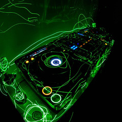 NaThaN DeLLaNo - Rock my House (red edition)