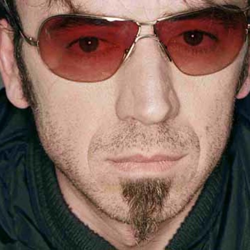 Benny benassi. Benni bennasi. Бенни бенасси фото. Группа бенасси. Benni bennasi.