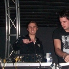 TRIBUTE SET: Opening tribute set for W&W 2012 in Guatemala City, Guatemala.