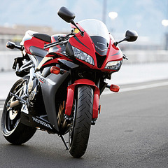 EasyTech - All 4 U (East Freaks Remix) www.livingelectro.com