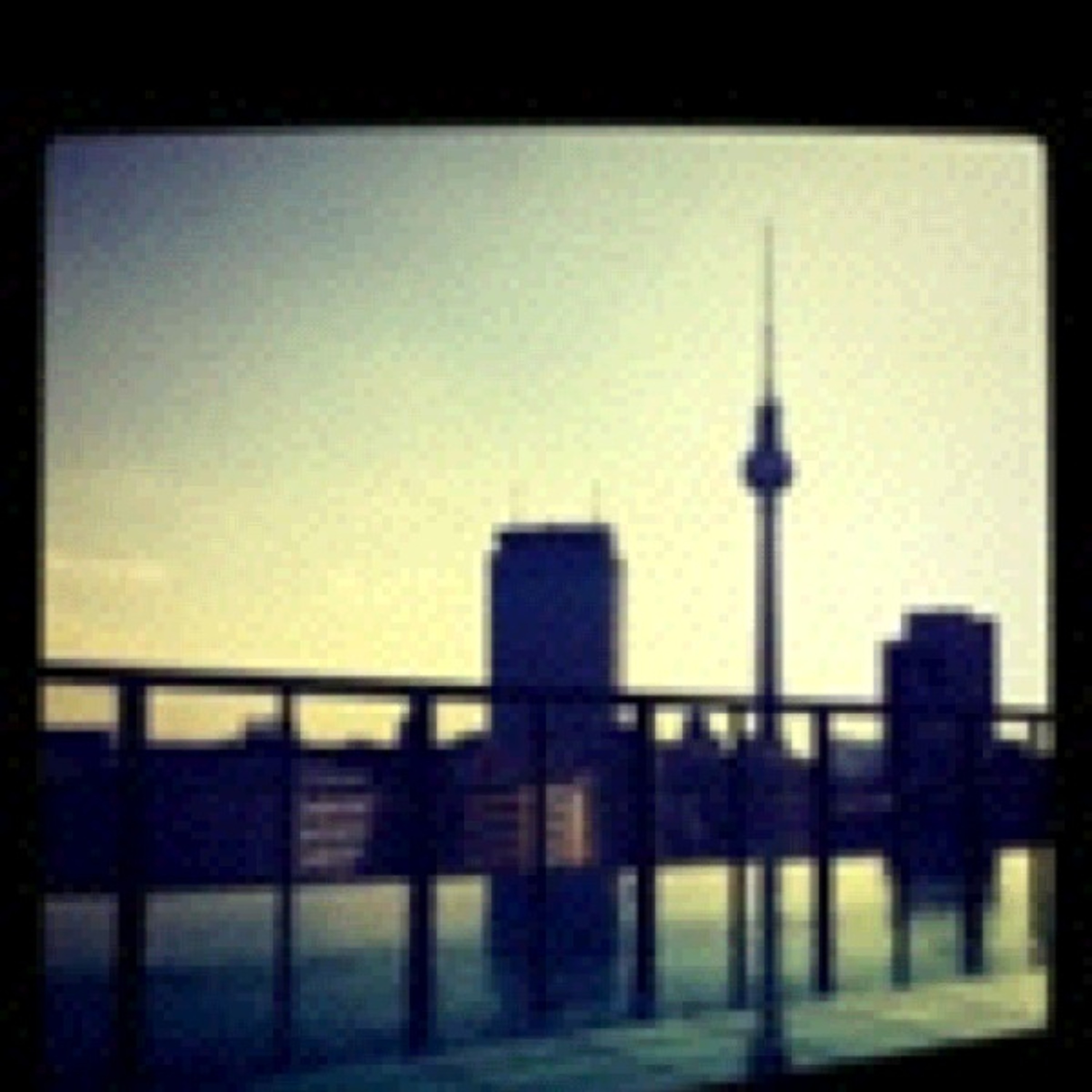 Biwinning (SFO-FRA-TXL) at Berlin Tegel Airport (TXL) episode artwork