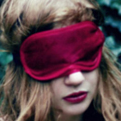 ماه پیشانو، دریا دادور