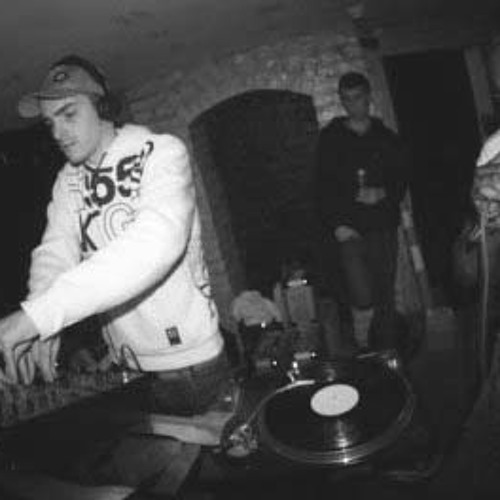 Controller - April - 2011