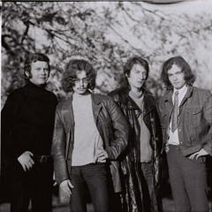 Popatrz prawdzie w oczy- Trzy Korony