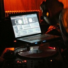 DJ GSK Feat Lloyd  - Lay It down Remix