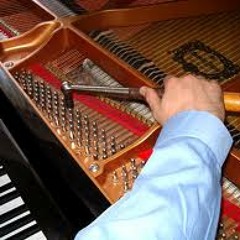 Piano improvisation 12 Me, my iphone and the old piano