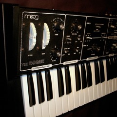 Moog Rogue: a brief demo
