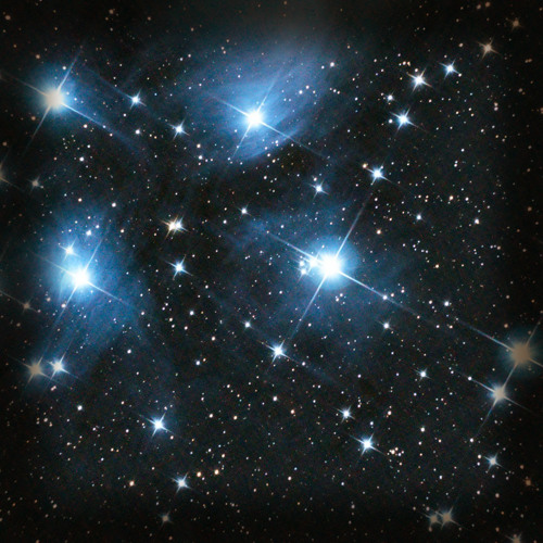 Veela - Night Vision (rawrgb remix)