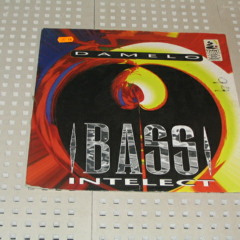 Intelect Bass - Damelo