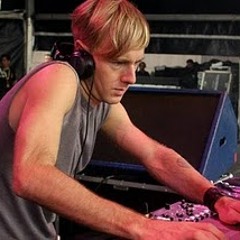 01-richie hawtin - live at the surfcomber hotel (miami)-sat-03-25-2011-talion