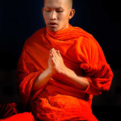 Buddhism - Heart Sutra Chanting(Chinese)