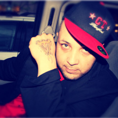 EN LA NOTA  by .B.O.O.G.-I. www.twitter.com-boogi860