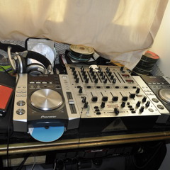 Dj Dino R,; sirene mix house Bob Marley   2011          iKEY