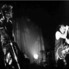 Nine Inch Nails & David Bowie - Hurt (Live)