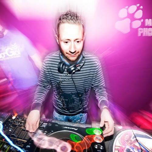 Dark Suite  (Check This Out)