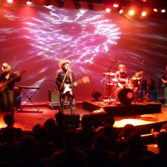 No existes, Francis.  Versión Tributo Under a Gustavo Cerati.