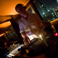 House/Deep-House/Tech-House