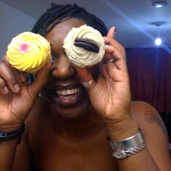 '****ed Up' [Live Performance at Festival Pop - Köln, Germany] EXPLICIT !!