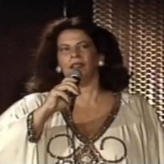 Nana no "Eu sou o show" (Parte 14/50 - Nana canta "Marina")