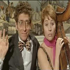 Elle cause plus, elle flingue...