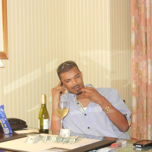 Competition Feat. Luni Coleone