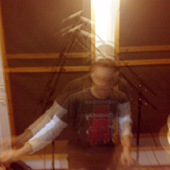 Mattan -  HUBBA BUBBA (feat. On Your Knees)