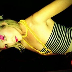 Electrofreek(ladies mix)[John B and Libby Picken]