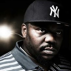 BEANIE SIGEL LIVE WITH @LILBANKHEADV103 @YOUNGINFAMOUS