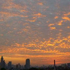 Bangkok Sunrise :: Progressive House Music :: End Of The Night DJ Mix