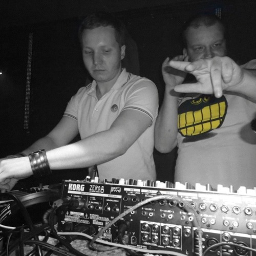 Diern & Drewitz @ ELZ-7 10.06.2011 (Voodooculture-Floor) Bremen, Germany