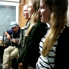 Tina Dickow (+Frederikke, Rebecca, Sønderby) Your Waste of Time