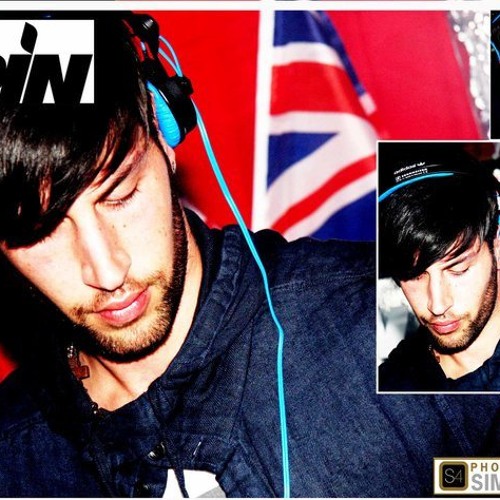 Pete Graham & Woodzy - 5 ON IT (FREE DOWNLOAD)