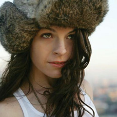 Dreams in the Hollow (French), Jesca Hoop