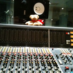 Garoa Fina feat. Sarah Winton - Space