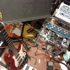 Improvisation for Guitar/Synth, tremolo, and delay no. 06.29.11