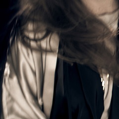 JENNIE ABRAHAMSON "Hard To Come By" (radio edit, 2011)